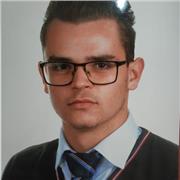 Estudiante de Economía imparte clases de Matemáticas en primaria